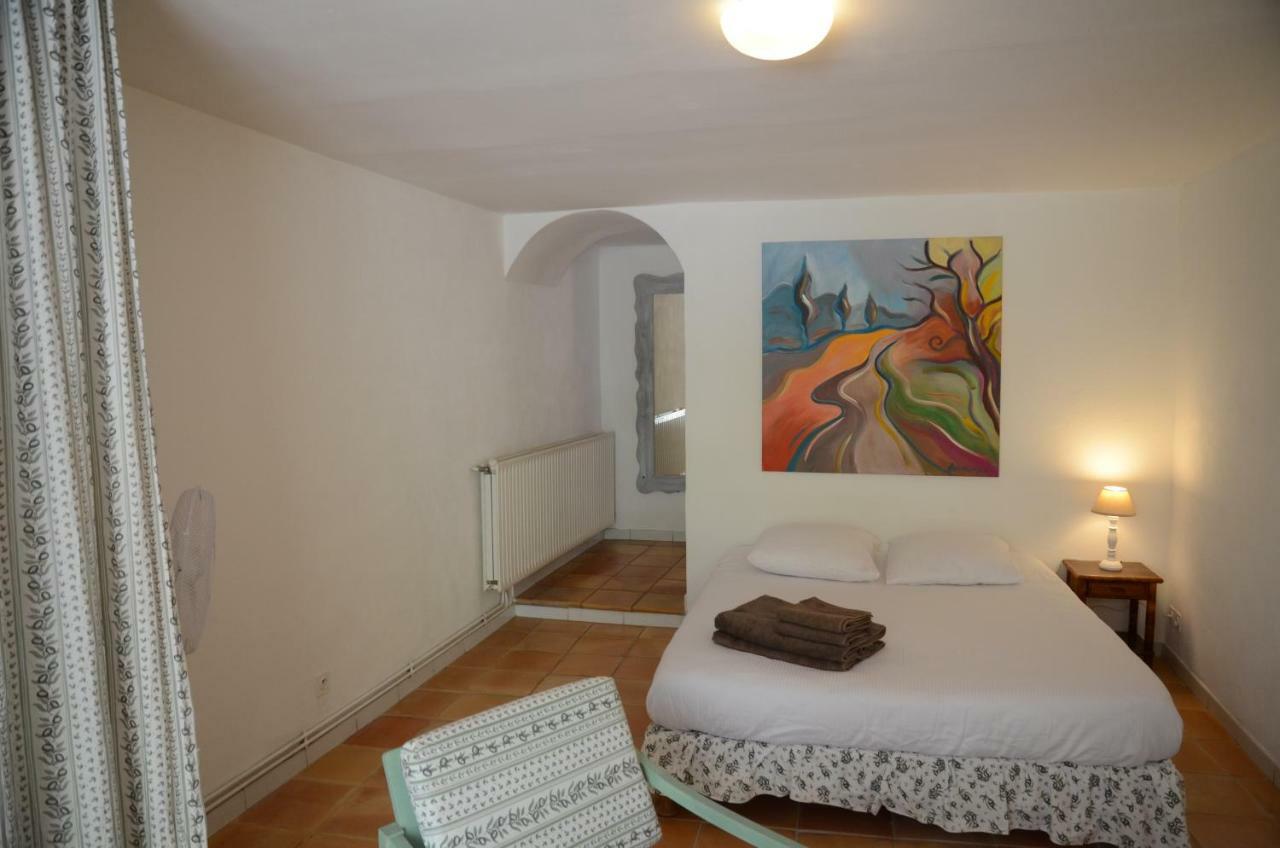 Domaine Hemmitage Appartement Salernes Buitenkant foto