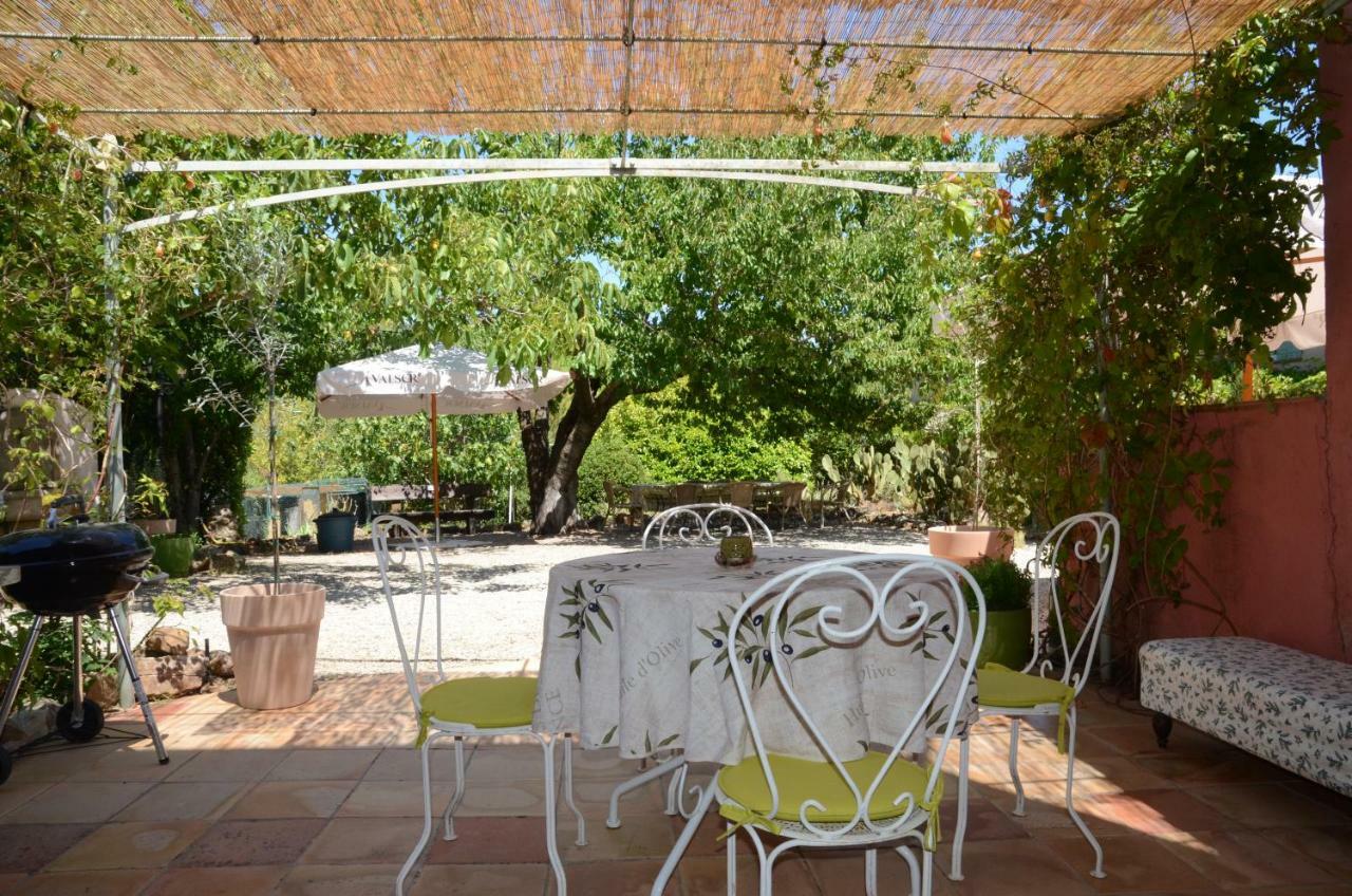 Domaine Hemmitage Appartement Salernes Buitenkant foto