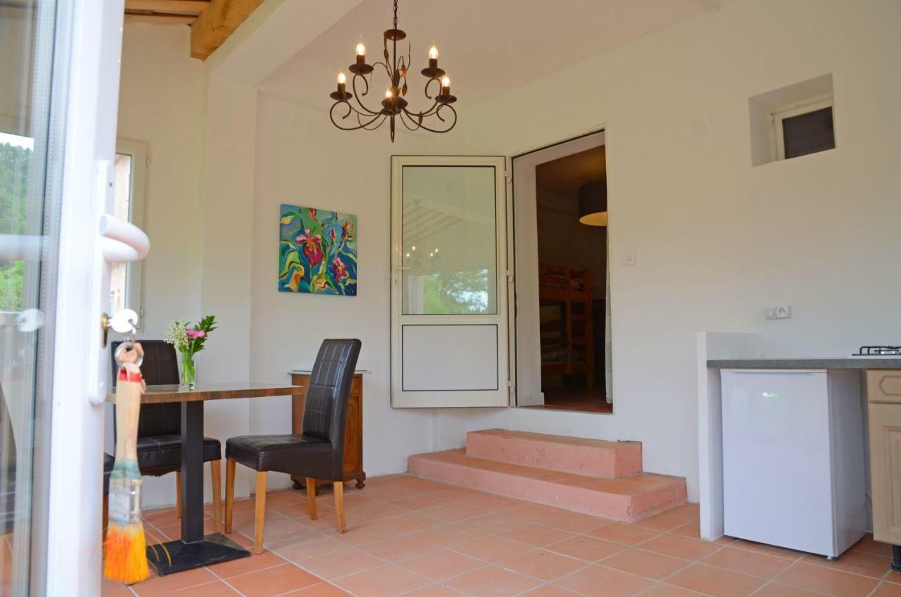 Domaine Hemmitage Appartement Salernes Buitenkant foto