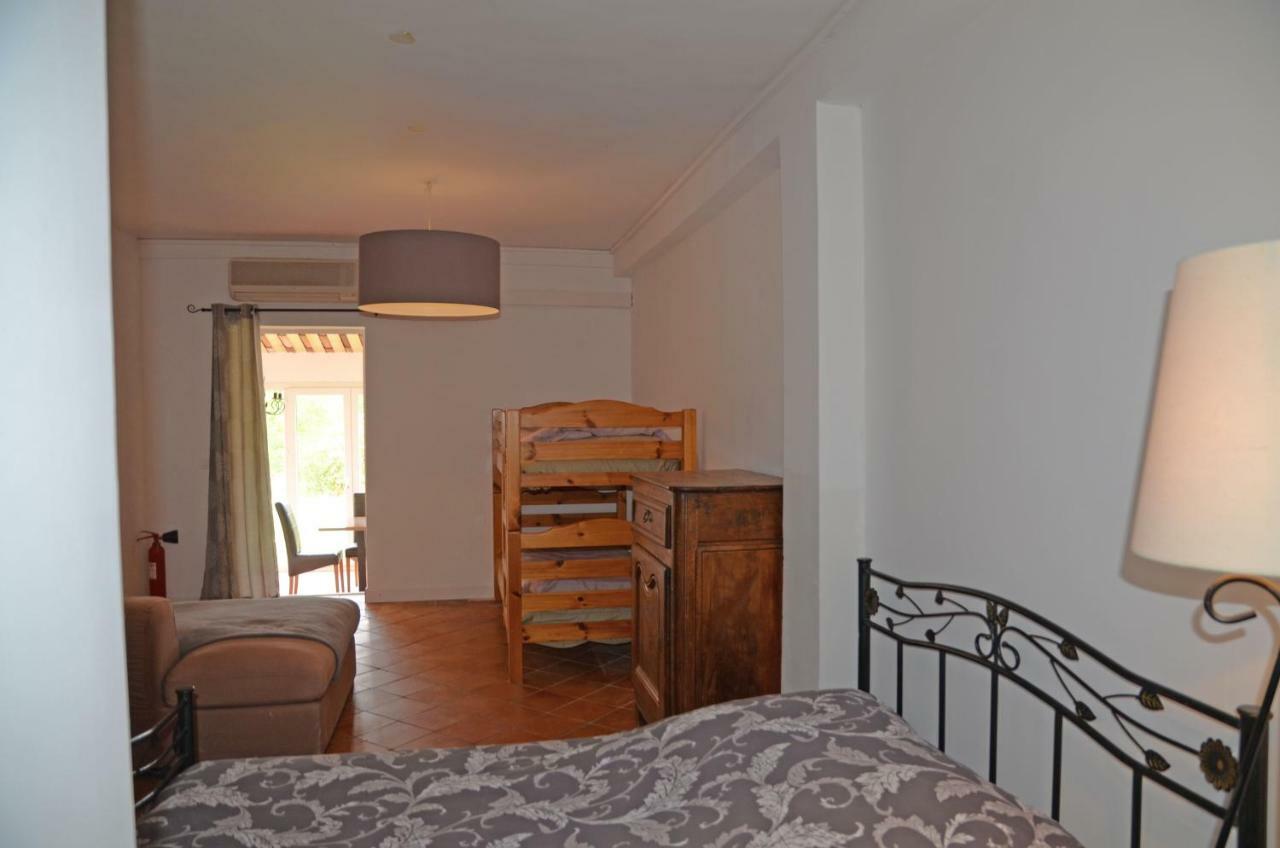 Domaine Hemmitage Appartement Salernes Buitenkant foto