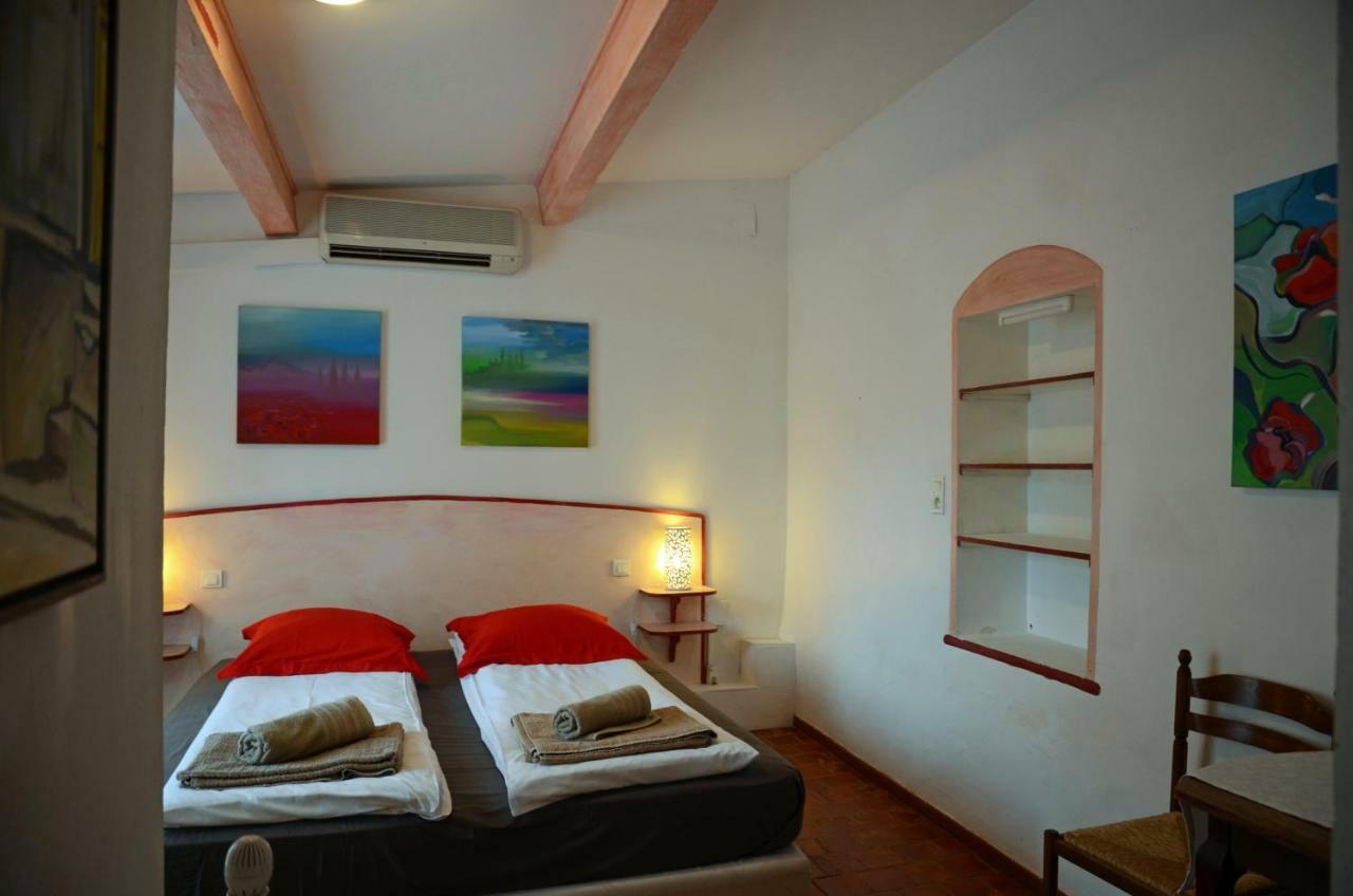 Domaine Hemmitage Appartement Salernes Buitenkant foto